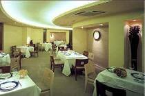   Husa Princesa 5* (, )