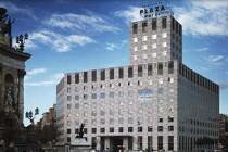   Catalonia Barcelona Plaza 4* (, )