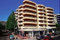   Apartamentos California 3 * (,  )