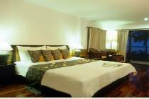   Phi Phi Island Village, Beach Resort & Spa 4* (, . )